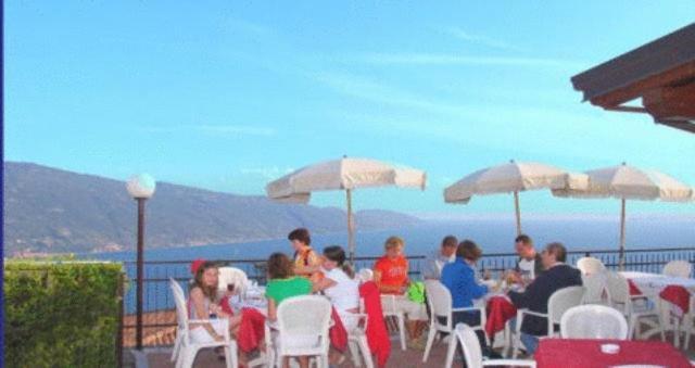 Hotel Residence La Rotonda Tignale Εξωτερικό φωτογραφία