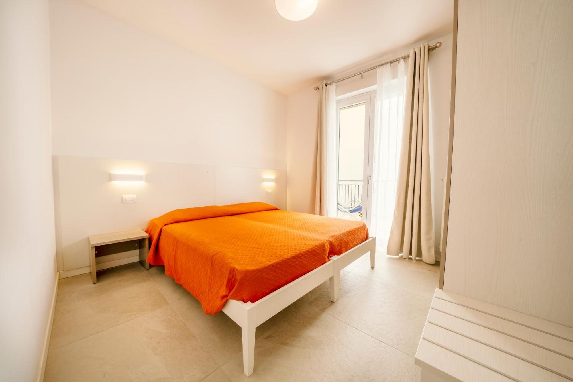 Hotel Residence La Rotonda Tignale Εξωτερικό φωτογραφία