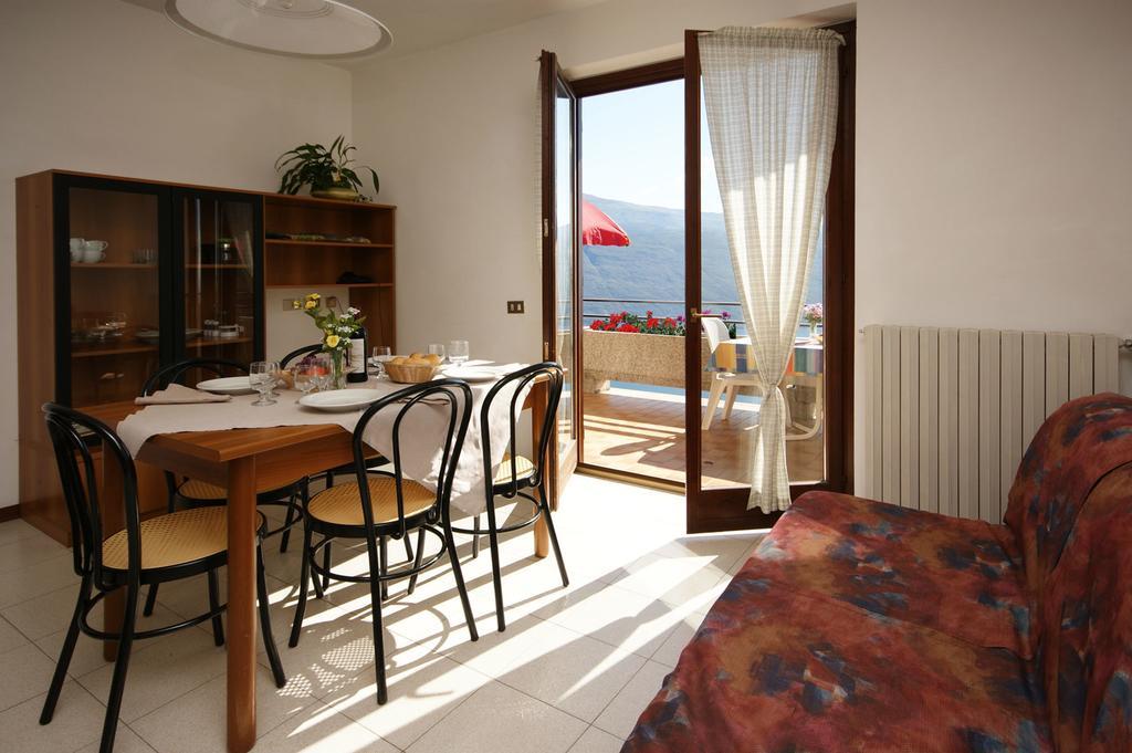 Hotel Residence La Rotonda Tignale Δωμάτιο φωτογραφία