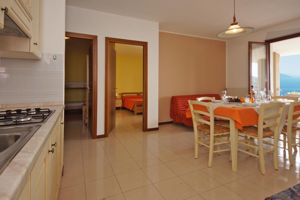 Hotel Residence La Rotonda Tignale Εξωτερικό φωτογραφία