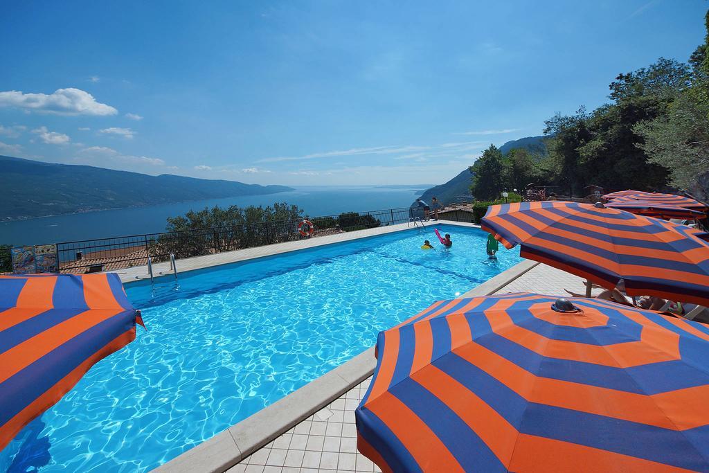 Hotel Residence La Rotonda Tignale Εξωτερικό φωτογραφία