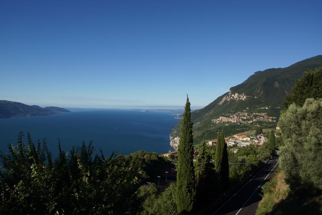 Hotel Residence La Rotonda Tignale Εξωτερικό φωτογραφία
